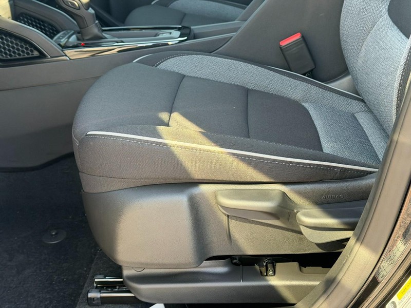 Chevrolet TrailBlazer Vehicle Full-screen Gallery Image 10