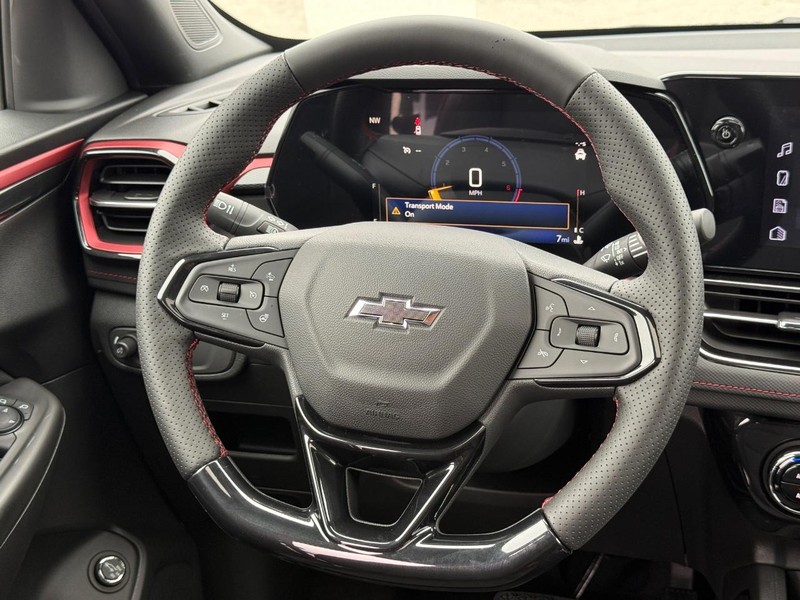 Chevrolet TrailBlazer Vehicle Full-screen Gallery Image 6
