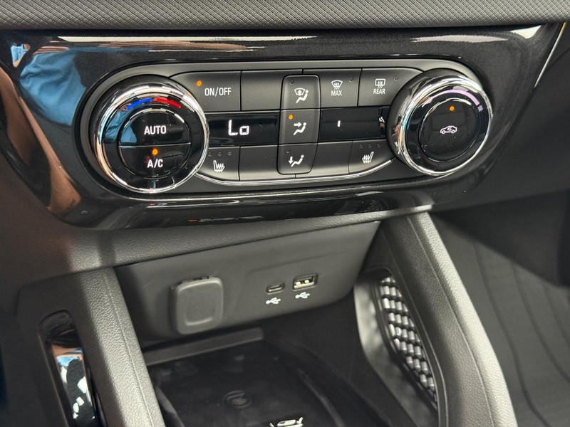 Chevrolet TrailBlazer Vehicle Full-screen Gallery Image 14