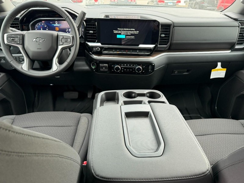 Chevrolet Silverado 1500 Vehicle Full-screen Gallery Image 5