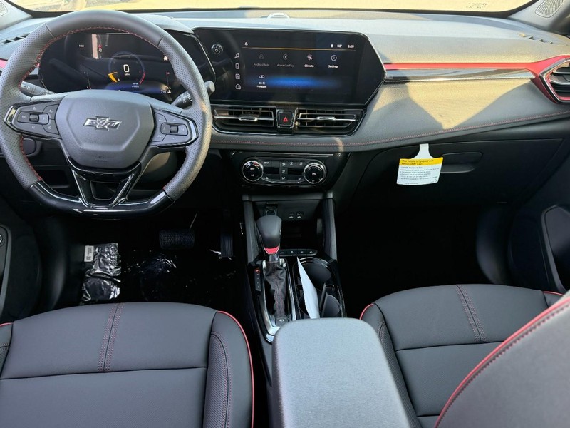 Chevrolet TrailBlazer Vehicle Full-screen Gallery Image 6