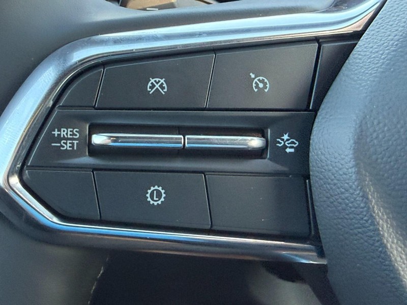 Chevrolet Equinox Vehicle Full-screen Gallery Image 11