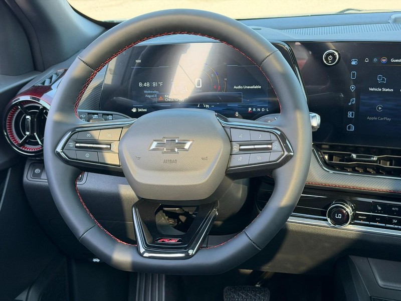 Chevrolet Equinox Vehicle Full-screen Gallery Image 7
