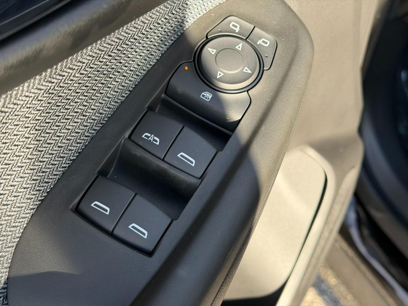 Chevrolet TrailBlazer Vehicle Full-screen Gallery Image 9