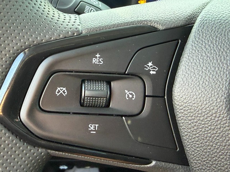 Chevrolet TrailBlazer Vehicle Full-screen Gallery Image 11