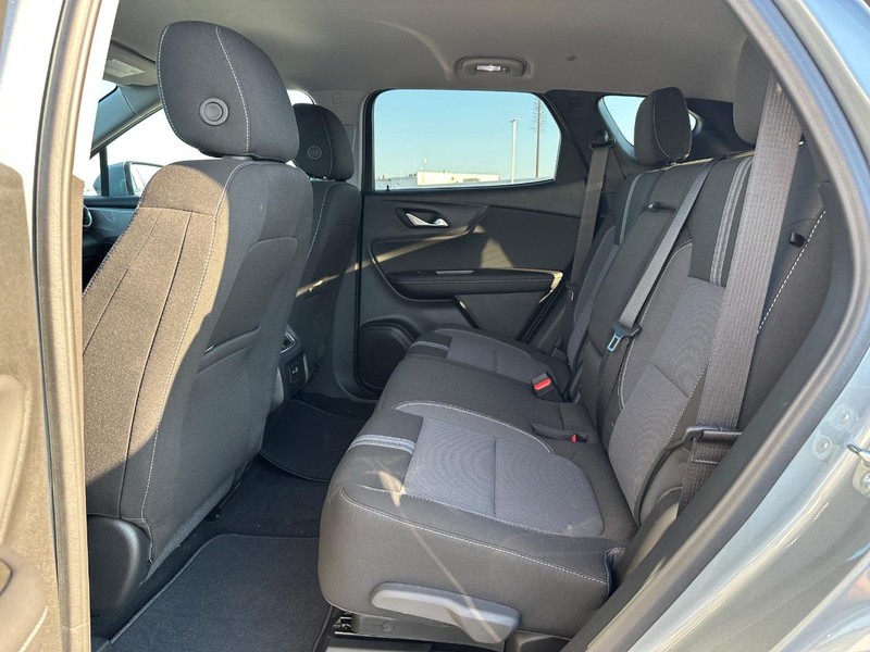 Chevrolet Blazer Vehicle Full-screen Gallery Image 5