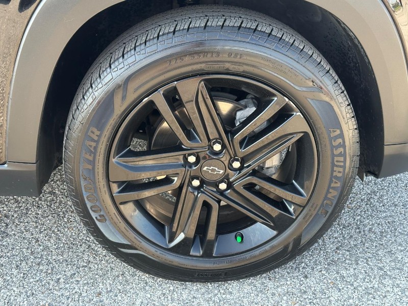 Chevrolet Trax Vehicle Full-screen Gallery Image 7