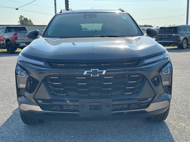 Chevrolet Trax Vehicle Full-screen Gallery Image 9