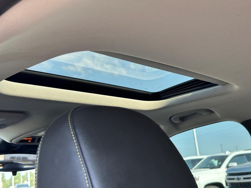Chevrolet Trax Vehicle Full-screen Gallery Image 11