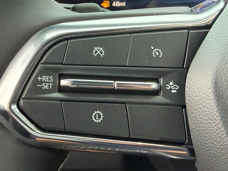 Chevrolet Traverse Vehicle Full-screen Gallery Image 12