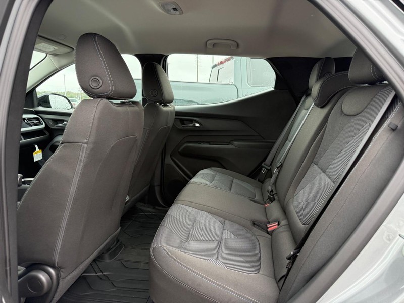 Chevrolet Bolt Vehicle Full-screen Gallery Image 5