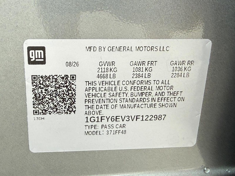 Chevrolet Bolt Vehicle Full-screen Gallery Image 17