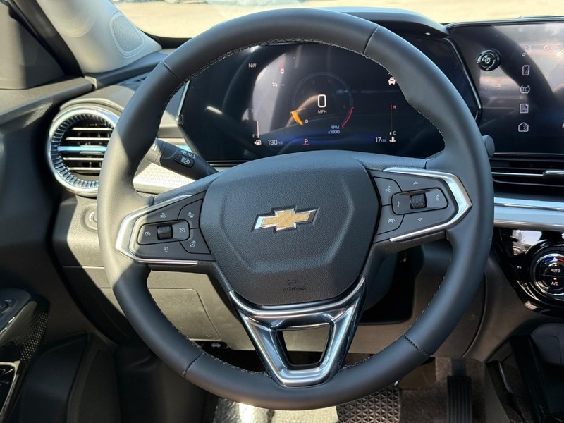 Chevrolet Trax Vehicle Full-screen Gallery Image 7