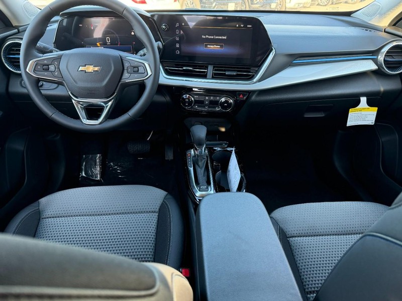 Chevrolet Trax Vehicle Full-screen Gallery Image 5