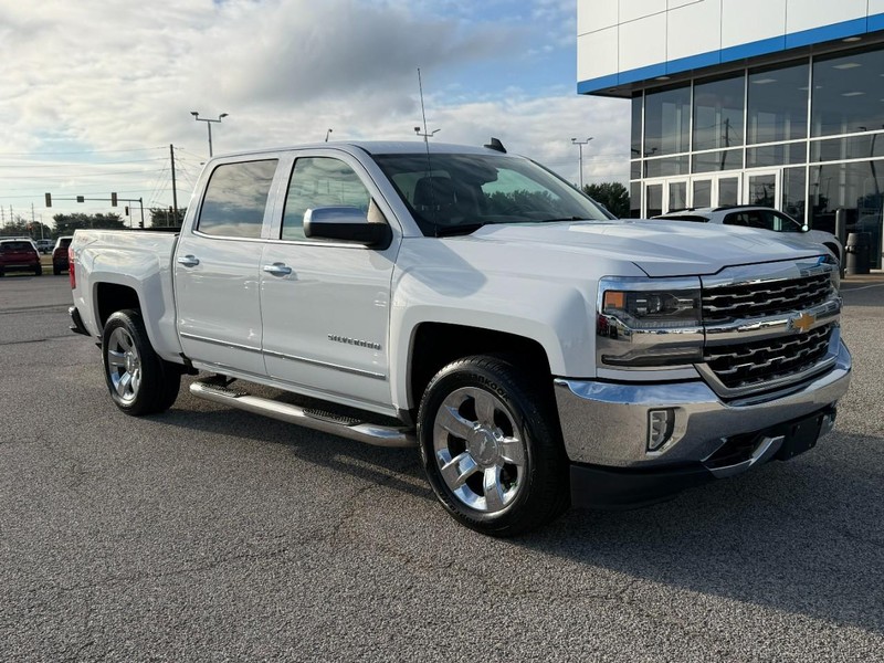 Chevrolet Silverado 1500 Vehicle Full-screen Gallery Image 8