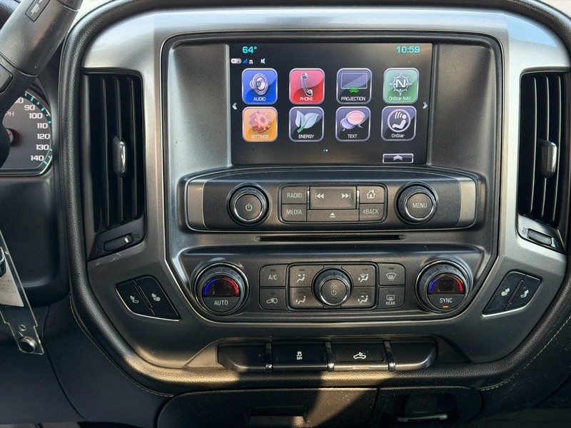 Chevrolet Silverado 1500 Vehicle Full-screen Gallery Image 13