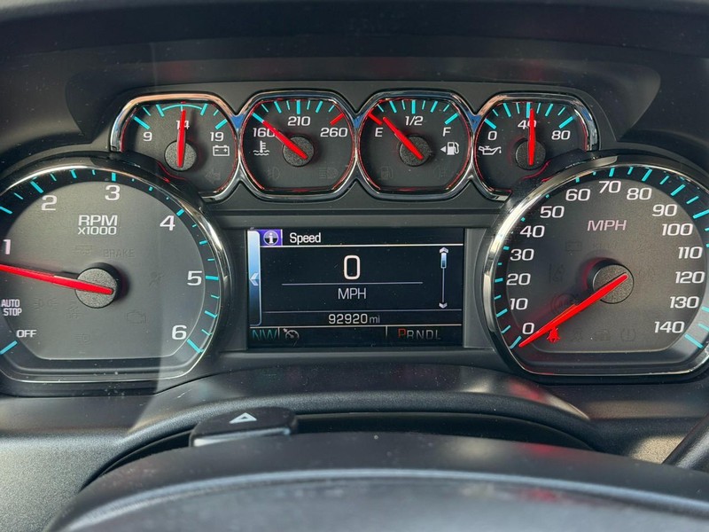 Chevrolet Silverado 1500 Vehicle Full-screen Gallery Image 20