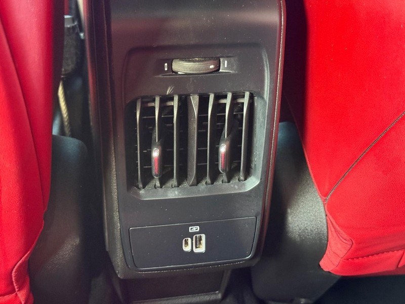 Dodge Hornet Vehicle Full-screen Gallery Image 11