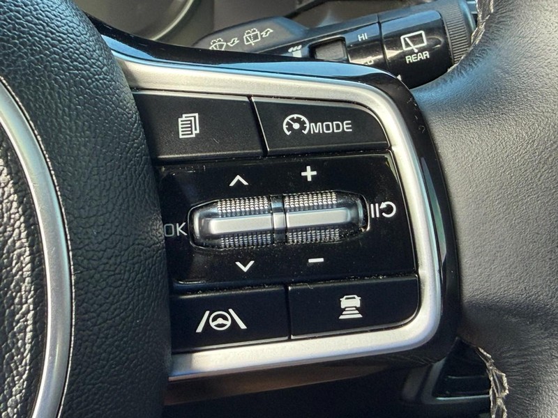 Kia Sorento Vehicle Full-screen Gallery Image 21