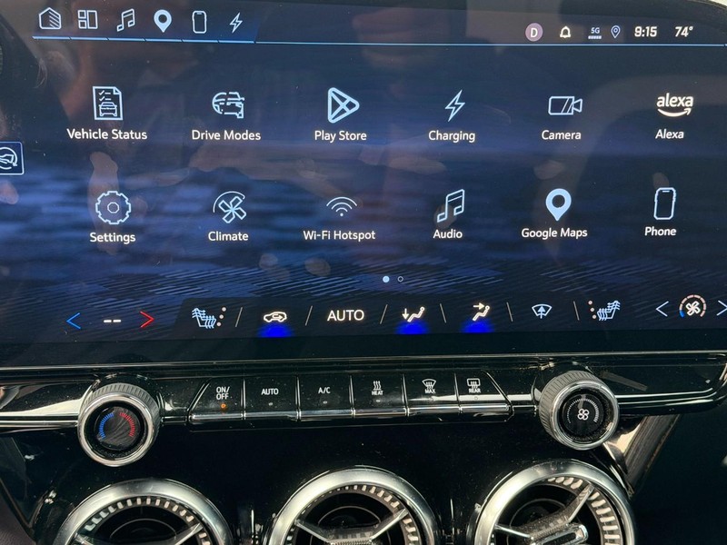 Chevrolet Blazer EV Vehicle Full-screen Gallery Image 19