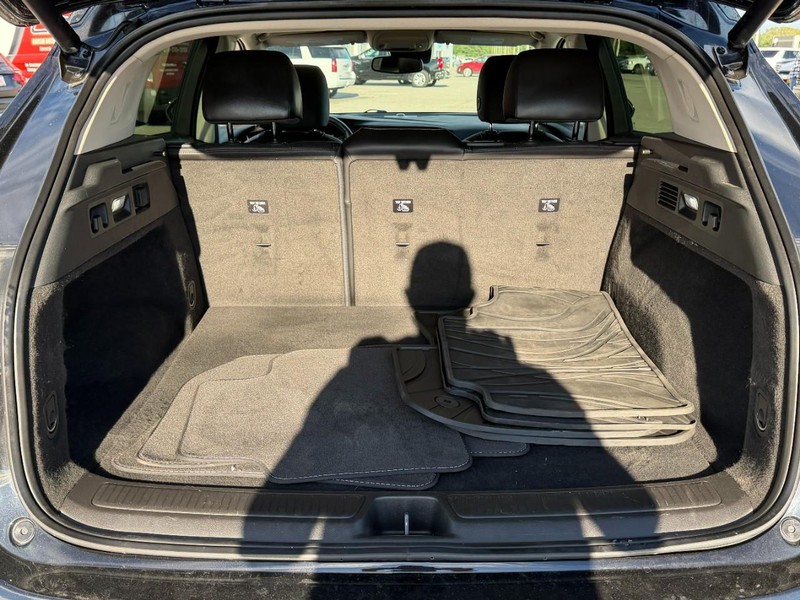 Buick Envision Vehicle Full-screen Gallery Image 05