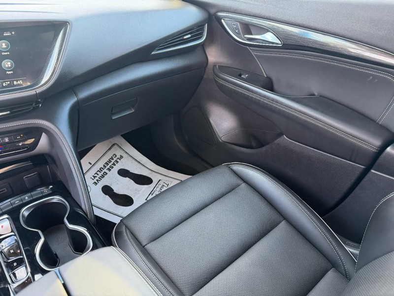 Buick Envision Vehicle Full-screen Gallery Image 15