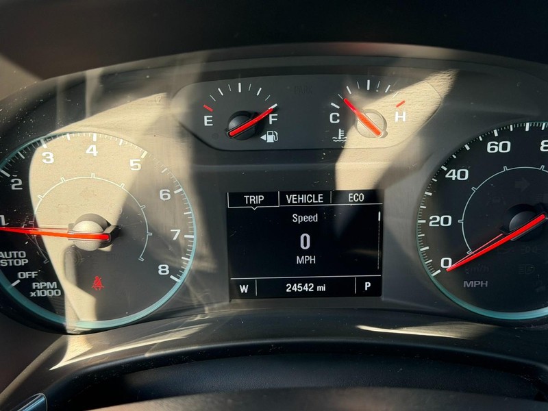 Chevrolet Equinox Vehicle Full-screen Gallery Image 20