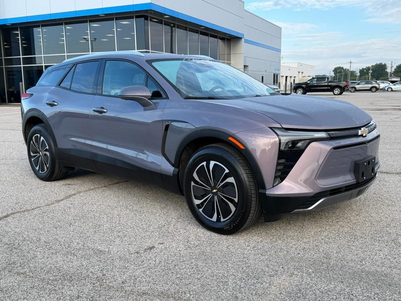 Chevrolet Blazer EV Vehicle Full-screen Gallery Image 08