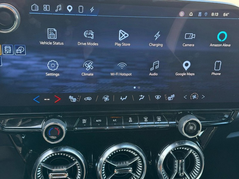 Chevrolet Blazer EV Vehicle Full-screen Gallery Image 19