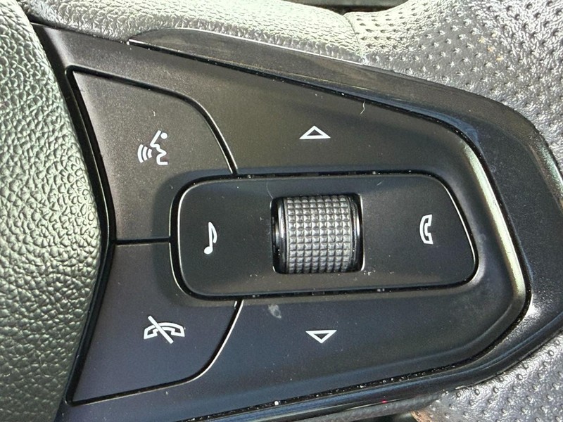 Chevrolet TrailBlazer Vehicle Full-screen Gallery Image 19