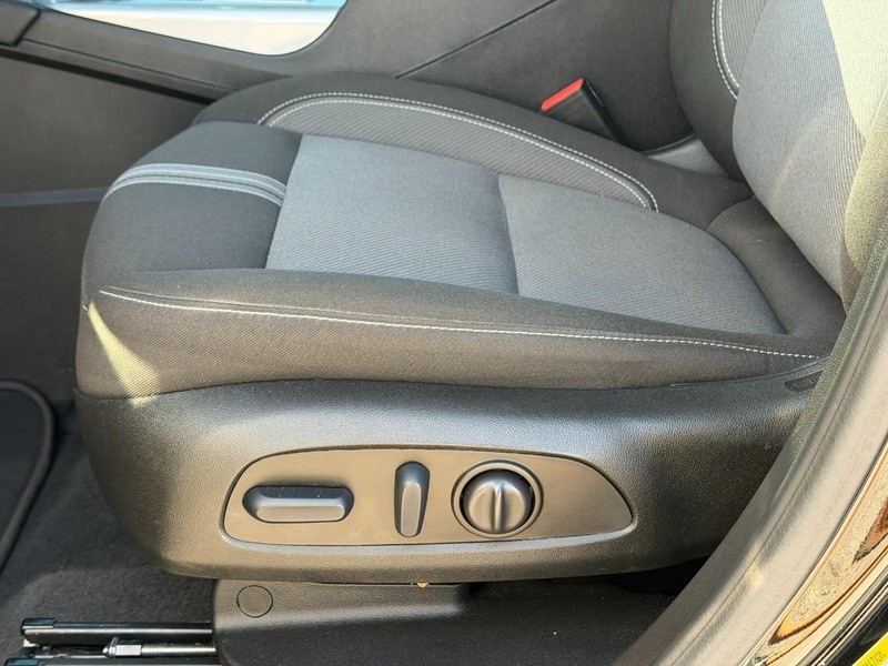 Chevrolet Blazer Vehicle Full-screen Gallery Image 17
