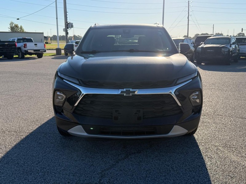 Chevrolet Blazer Vehicle Full-screen Gallery Image 9