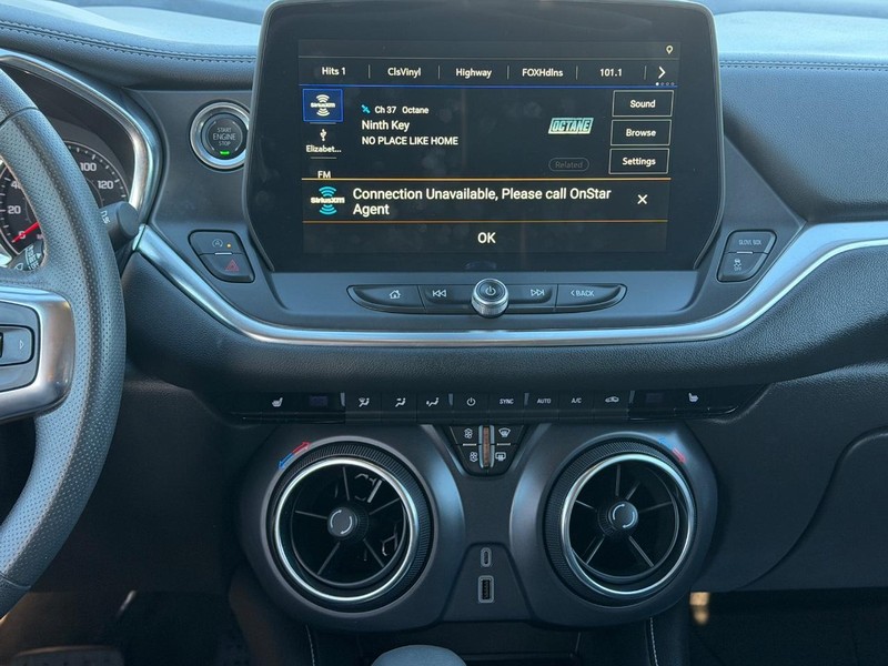 Chevrolet Blazer Vehicle Full-screen Gallery Image 13