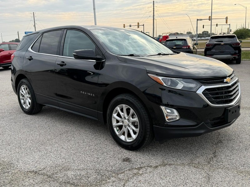 Chevrolet Equinox Vehicle Full-screen Gallery Image 08