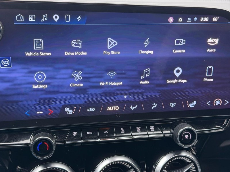 Chevrolet Blazer EV Vehicle Full-screen Gallery Image 21