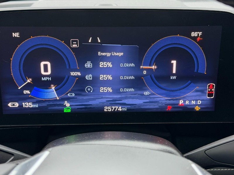 Chevrolet Blazer EV Vehicle Full-screen Gallery Image 22