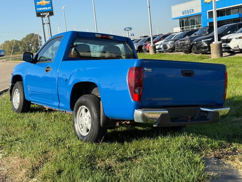 Chevrolet Colorado Vehicle Full-screen Gallery Image 03