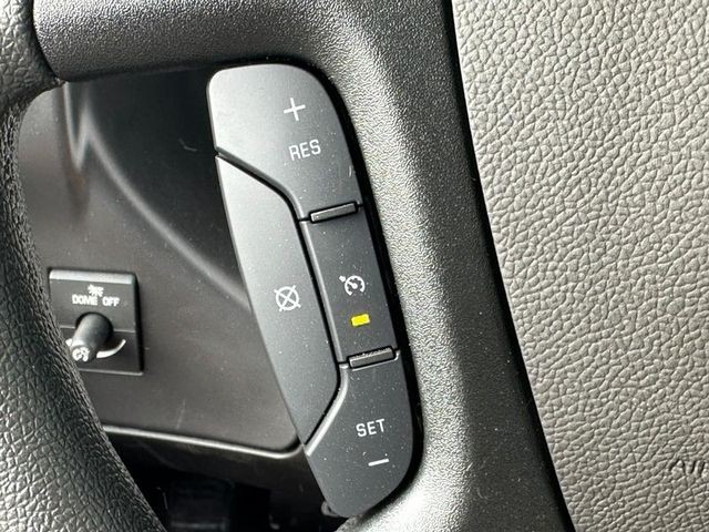 Chevrolet Express Cargo Van Vehicle Full-screen Gallery Image 11