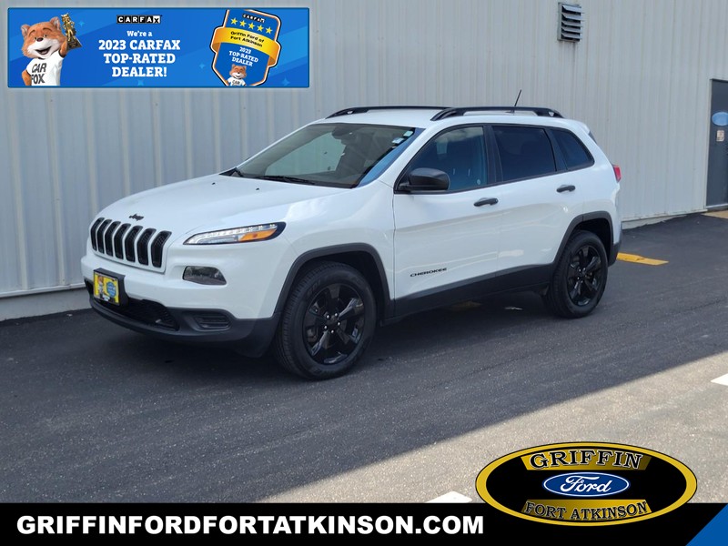 2016 Jeep Cherokee 4WD Altitude images