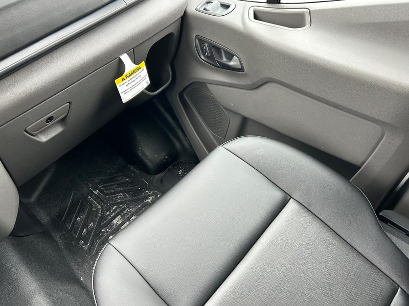 Ford Transit Cargo Van Vehicle Full-screen Gallery Image 10