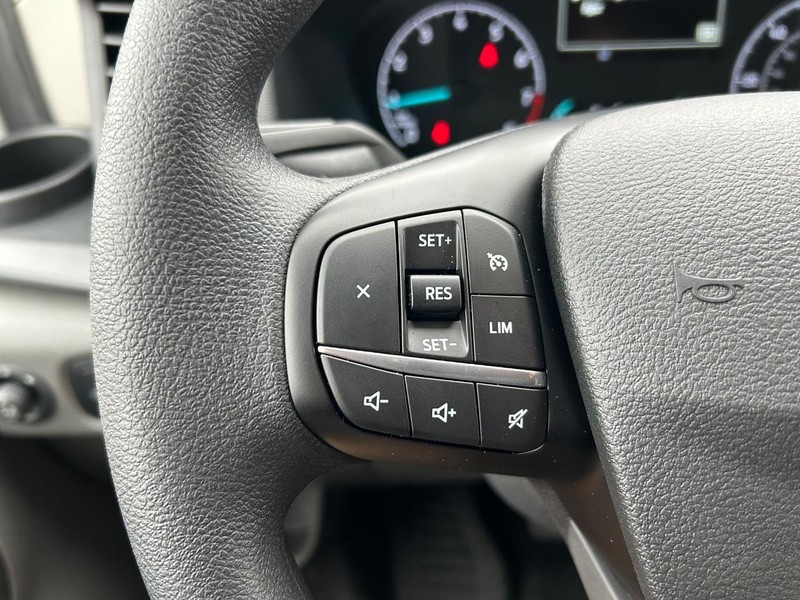 Ford Transit Cargo Van Vehicle Full-screen Gallery Image 11