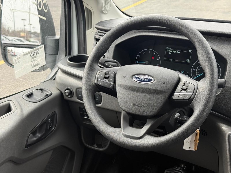 Ford Transit Cargo Van Vehicle Full-screen Gallery Image 9