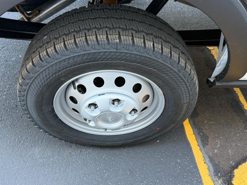 Ford Transit Cargo Van Vehicle Full-screen Gallery Image 4