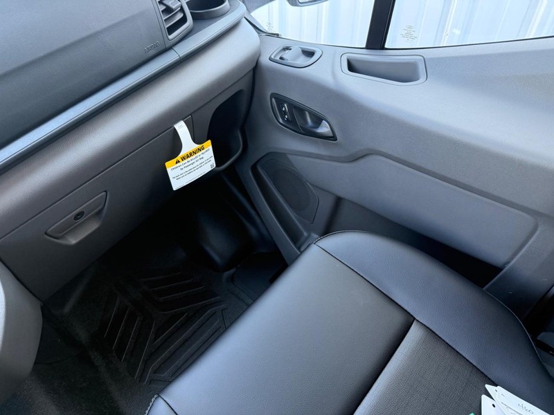 Ford Transit Cargo Van Vehicle Full-screen Gallery Image 10