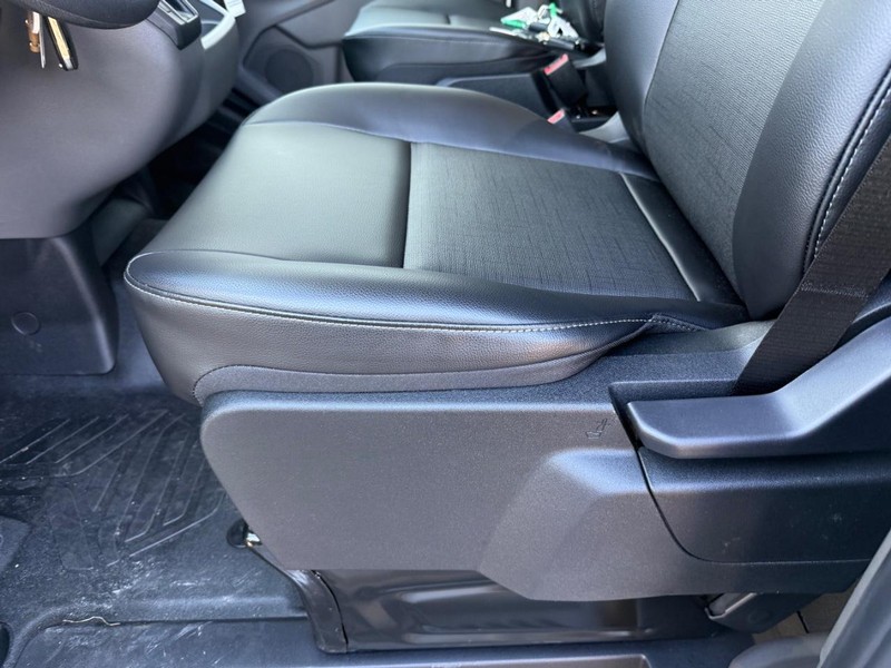 Ford Transit Cargo Van Vehicle Full-screen Gallery Image 15