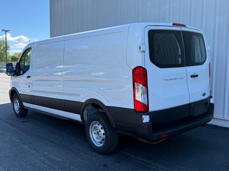 Ford Transit Cargo Van Vehicle Full-screen Gallery Image 3