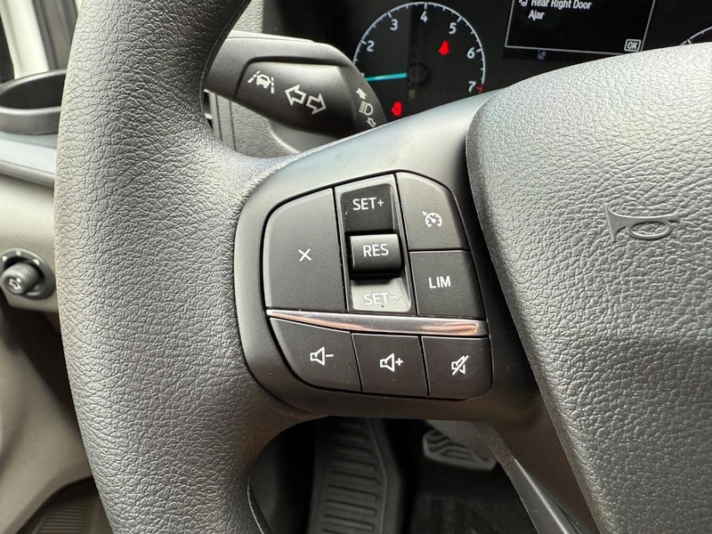 Ford Transit Cargo Van Vehicle Full-screen Gallery Image 11