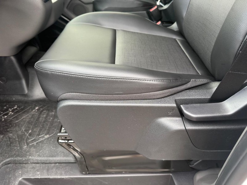 Ford Transit Cargo Van Vehicle Full-screen Gallery Image 15