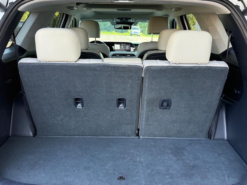 Hyundai Palisade Vehicle Full-screen Gallery Image 5