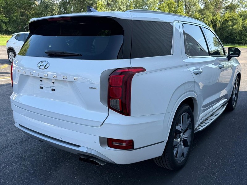 Hyundai Palisade Vehicle Full-screen Gallery Image 6